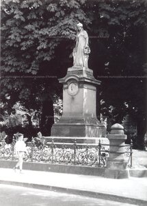 carte_statues, 10Z1383