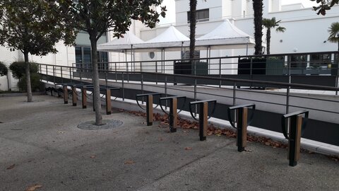Stationnements vélos, Palais des sports piscine