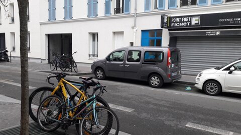 Stationnements à créer, Arago au 21 besoin velopark