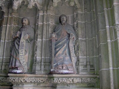 Entre Plouay et Ploerdut<br>@copyleft <a href=https://www.le-fab-lab.com>Le Fab'Blab</a> Licence Art Libre, kernascleden-eglise-05
