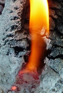4 éléments : le FEU, P1000911