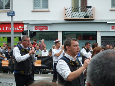 Grande parade festival Lorient 2008<br>@copyleft <a href=https://www.le-fab-lab.com>Le Fab'Blab</a> Licence Art Libre, bagad-an-hanternoz_dol-de-bretagne2