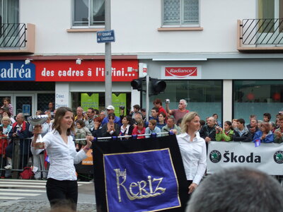Grande parade festival Lorient 2008<br>@copyleft <a href=https://www.le-fab-lab.com>Le Fab'Blab</a> Licence Art Libre, bagad-keriz_clichy-1