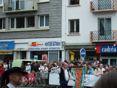 Grande parade festival Lorient 2008<br>@copyleft <a href=https://www.le-fab-lab.com>Le Fab'Blab</a> Licence Art Libre, bagad-landi-1