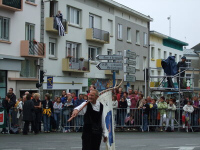 Grande parade festival Lorient 2008<br>@copyleft <a href=https://www.le-fab-lab.com>Le Fab'Blab</a> Licence Art Libre, bagad-plougastell