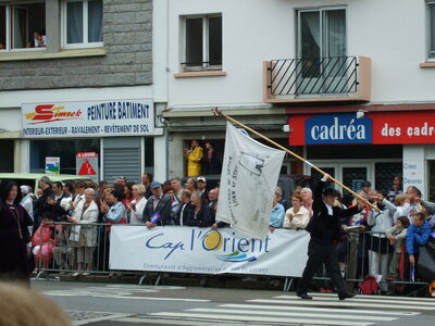 Grande parade festival Lorient 2008<br>@copyleft <a href=https://www.le-fab-lab.com>Le Fab'Blab</a> Licence Art Libre, cercle-korollerien-ar-skorv-2