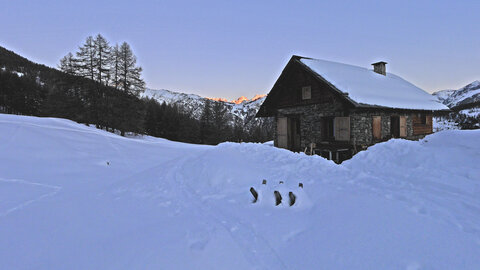 2021-01-15-17-ski-chalet-alpage-coueimian, alpes-aventure-ski-randonnee-chalet-alpage-coueimian-tete-des-raisins-2021-01-16-04