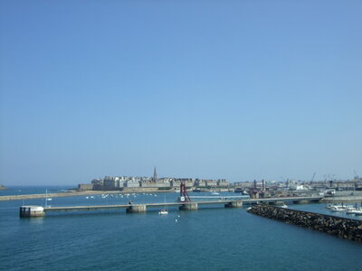 Saint-Malo 2010<br>@copyleft <a href=https://www.le-fab-lab.com>Le Fab'Blab</a> Licence Art Libre, st-malo-5
