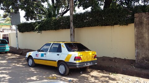 Premiers pas en Guinée, Taxi conakryka