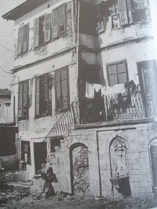 1227 Στο ύψος της Ισμήνης, από τα τείχη η οικία Καβάκογλου, προς το Τσιναρλί, 88163847_769697650186537_8457652932177821696_n