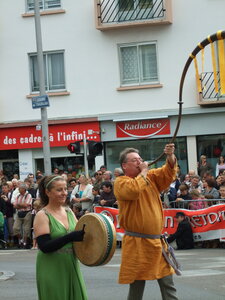 Festival interceltique Lorient 2010<br>@copyleft <a href=https://www.le-fab-lab.com>Le Fab'Blab</a> Licence Art Libre, grande-parade-festival-lorient-014