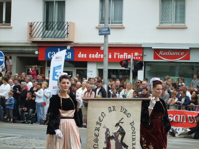 Festival interceltique Lorient 2010<br>@copyleft <a href=https://www.le-fab-lab.com>Le Fab'Blab</a> Licence Art Libre, grande-parade-festival-lorient-032