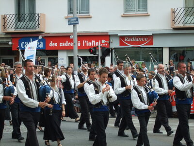 Festival interceltique Lorient 2010<br>@copyleft <a href=https://www.le-fab-lab.com>Le Fab'Blab</a> Licence Art Libre, grande-parade-festival-lorient-049