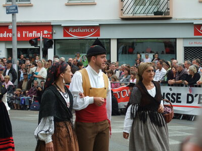 Festival interceltique Lorient 2010<br>@copyleft <a href=https://www.le-fab-lab.com>Le Fab'Blab</a> Licence Art Libre, grande-parade-festival-lorient-051