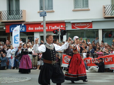 Festival interceltique Lorient 2010<br>@copyleft <a href=https://www.le-fab-lab.com>Le Fab'Blab</a> Licence Art Libre, grande-parade-festival-lorient-058