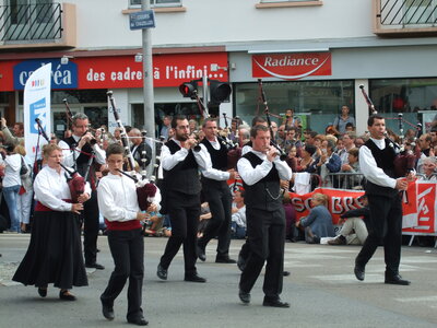 Festival interceltique Lorient 2010<br>@copyleft <a href=https://www.le-fab-lab.com>Le Fab'Blab</a> Licence Art Libre, grande-parade-festival-lorient-076