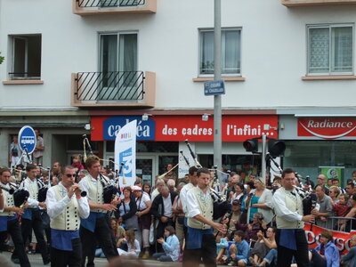 Festival interceltique Lorient 2010<br>@copyleft <a href=https://www.le-fab-lab.com>Le Fab'Blab</a> Licence Art Libre, grande-parade-festival-lorient-094