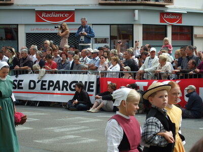 Festival interceltique Lorient 2010<br>@copyleft <a href=https://www.le-fab-lab.com>Le Fab'Blab</a> Licence Art Libre, grande-parade-festival-lorient-097
