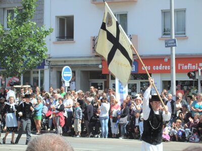Festival interceltique Lorient 2010<br>@copyleft <a href=https://www.le-fab-lab.com>Le Fab'Blab</a> Licence Art Libre, grande-parade-festival-lorient-118