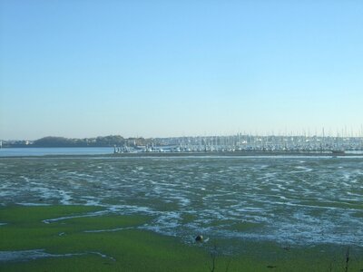 La Base Lorient 2010<br>@copyleft <a href=https://www.le-fab-lab.com>Le Fab'Blab</a> Licence Art Libre, vue-sur-kernevel-02