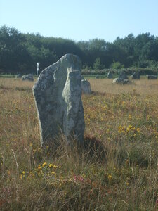 Carnac 2011<br>@copyleft <a href=https://www.le-fab-lab.com>Le Fab'Blab</a> Licence Art Libre, carnac-menhir07