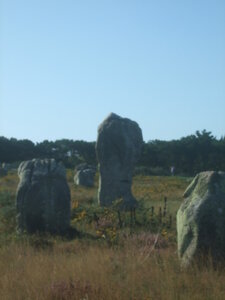 Carnac 2011<br>@copyleft <a href=https://www.le-fab-lab.com>Le Fab'Blab</a> Licence Art Libre, carnac-menhir10