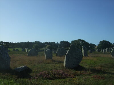 Carnac 2011<br>@copyleft <a href=https://www.le-fab-lab.com>Le Fab'Blab</a> Licence Art Libre, carnac-menhir11