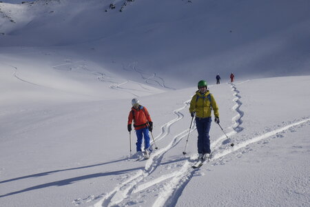 2021-01-31-02-05-ski-randonnée-hautes-alpes, alpes-aventure-ski-randonnee-refuge-de-buffere-2021-02-03-36