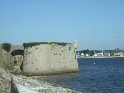 Port-Louis (56) et Riantec, mai 2012<br>@copyleft <a href=https://www.le-fab-lab.com>Le Fab'Blab</a> Licence Art Libre, port-louis-11