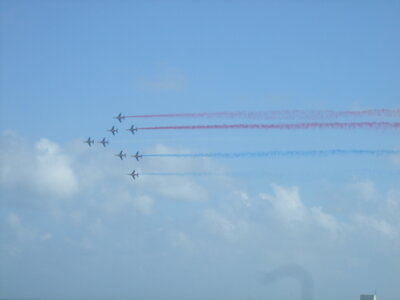 Spectacle Patrouille de France, départ VOR 2012, patrouille-de-france-05