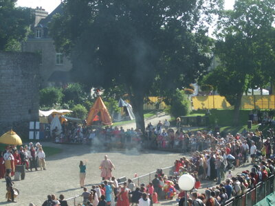 Fête des remparts Dinan 2012<br>@copyleft <a href=https://www.le-fab-lab.com>Le Fab'Blab</a> Licence Art Libre, dinan-fete-des-remparts-2012-20