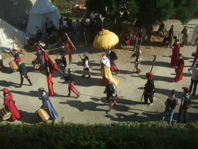 Fête des remparts Dinan 2012<br>@copyleft <a href=https://www.le-fab-lab.com>Le Fab'Blab</a> Licence Art Libre, dinan-fete-des-remparts-2012-27