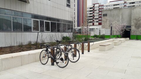 Stationnements vélos, Iris CB21 5 arceaux