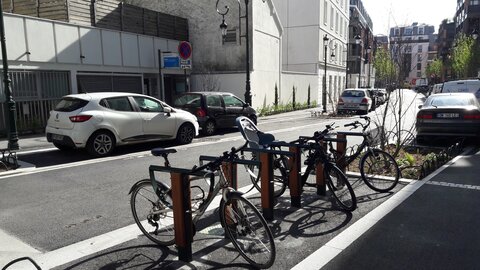 Stationnements vélos, Guerhard 6 arceaux