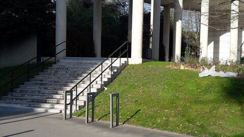 Stationnements vélos, Cimetière 2 - arceaux