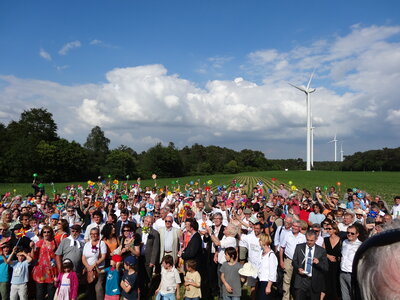 Bégannes (inauguration éoliennes) 2014<br>@copyleft <a href=https://www.le-fab-lab.com>Le Fab'Blab</a> Licence Art Libre, beganne-52