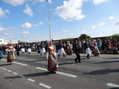 Grande parade Festival Lorient 2014<br>@copyleft <a href=https://www.le-fab-lab.com>Le Fab'Blab</a> Licence Art Libre, grande-parade-lorient2014-016
