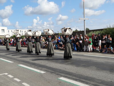 Grande parade Festival Lorient 2014<br>@copyleft <a href=https://www.le-fab-lab.com>Le Fab'Blab</a> Licence Art Libre, grande-parade-lorient2014-032