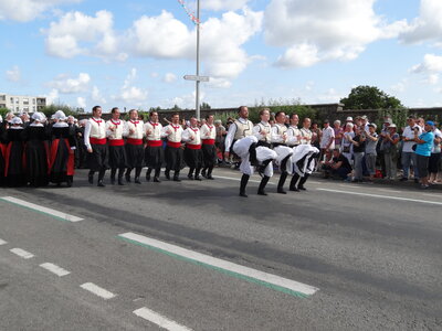 Grande parade Festival Lorient 2014<br>@copyleft <a href=https://www.le-fab-lab.com>Le Fab'Blab</a> Licence Art Libre, grande-parade-lorient2014-040
