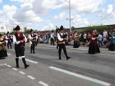Grande parade Festival Lorient 2014<br>@copyleft <a href=https://www.le-fab-lab.com>Le Fab'Blab</a> Licence Art Libre, grande-parade-lorient2014-058