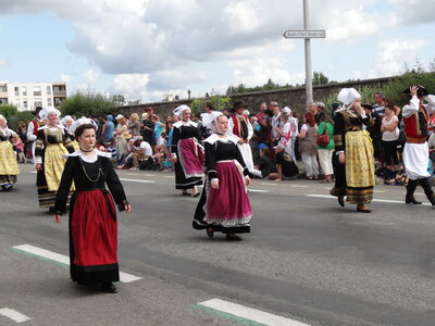 Grande parade Festival Lorient 2014<br>@copyleft <a href=https://www.le-fab-lab.com>Le Fab'Blab</a> Licence Art Libre, grande-parade-lorient2014-080
