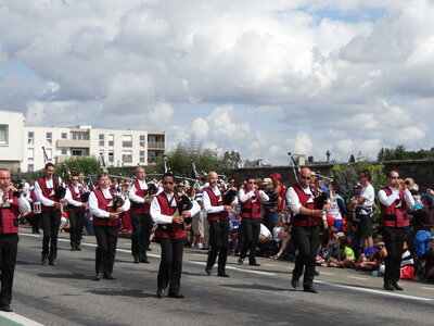 Grande parade Festival Lorient 2014<br>@copyleft <a href=https://www.le-fab-lab.com>Le Fab'Blab</a> Licence Art Libre, grande-parade-lorient2014-127