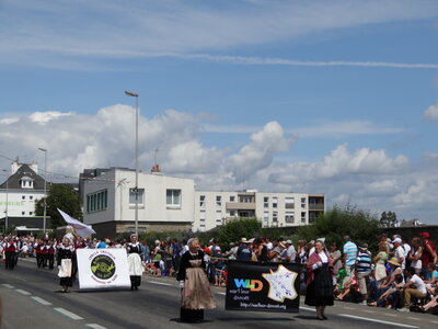 Grande parade Festival Lorient 2014<br>@copyleft <a href=https://www.le-fab-lab.com>Le Fab'Blab</a> Licence Art Libre, grande-parade-lorient2014-171