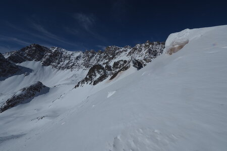 2021-03-22-27-ski-tour-du-thabor, alpes-aventure-crete-de-baude-refuge-de-laval-2021-03-23-09