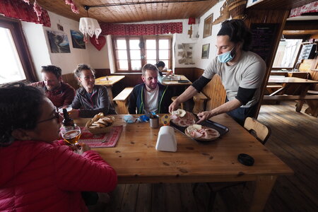 2021-03-22-27-ski-tour-du-thabor, alpes-aventure-mont-thabor-2021-03-26-136