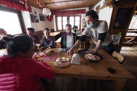 2021-03-22-27-ski-tour-du-thabor, alpes-aventure-mont-thabor-2021-03-26-137