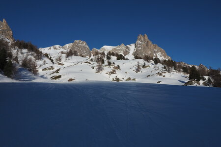 2021-03-22-27-ski-tour-du-thabor, alpes-aventure-tour-de-la-crete-de-moutouze--refuge-de-laval-2021-03-24-004