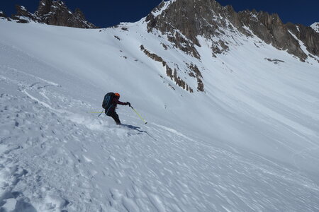 2021-03-22-27-ski-tour-du-thabor, alpes-aventure-tour-de-la-crete-de-moutouze--refuge-de-laval-2021-03-24-043