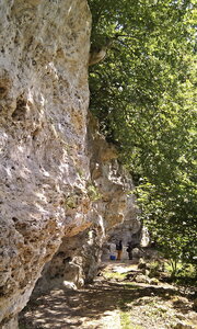 Gers, au-pied-du-mur_5729020133_o