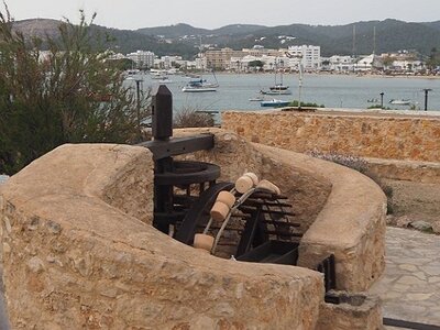 IBIZA DU 310321 AU 050421, 0158